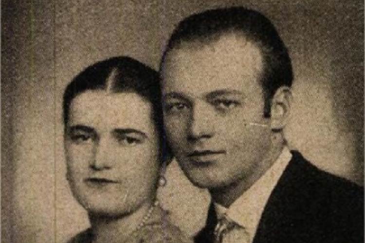 Róna Emy vőlegényével, Deckmann Gyula tisztviselővel (1929, Színházi Élet)
