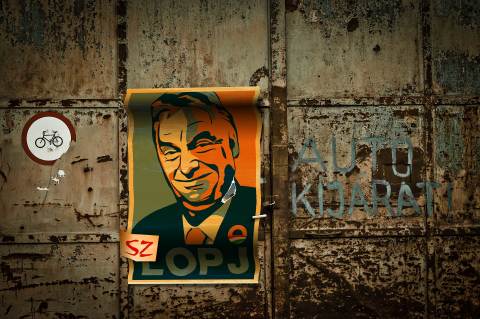 Orbán Viktor: (Sz)Lopj